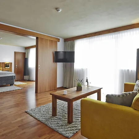 Rogner Hotel Tirana