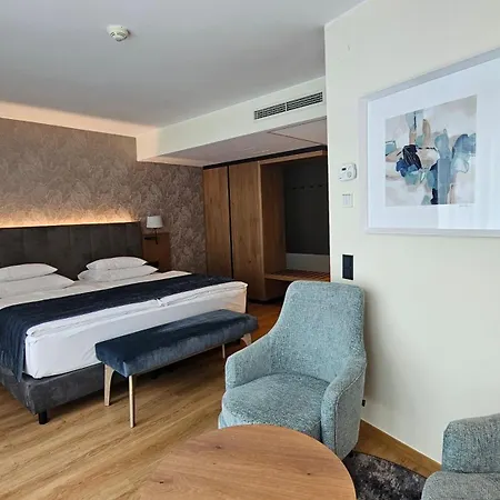 Rogner 5* Τίρανα