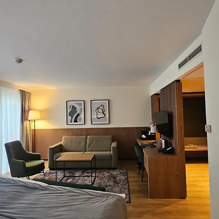 Hotel Rogner Tirana