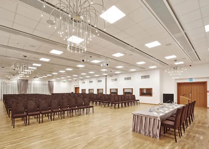 Szálloda Rogner Tirana