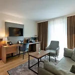 מלון Rogner 5*