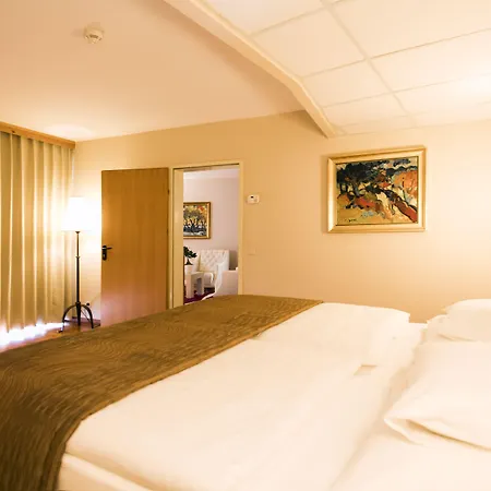 Rogner Hotel 5*