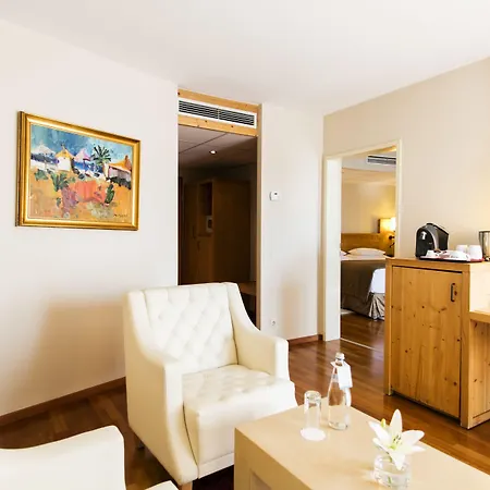 Rogner 5* Tirana