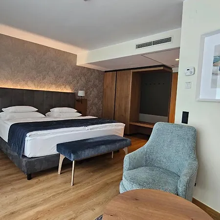 Hotel Rogner 5*